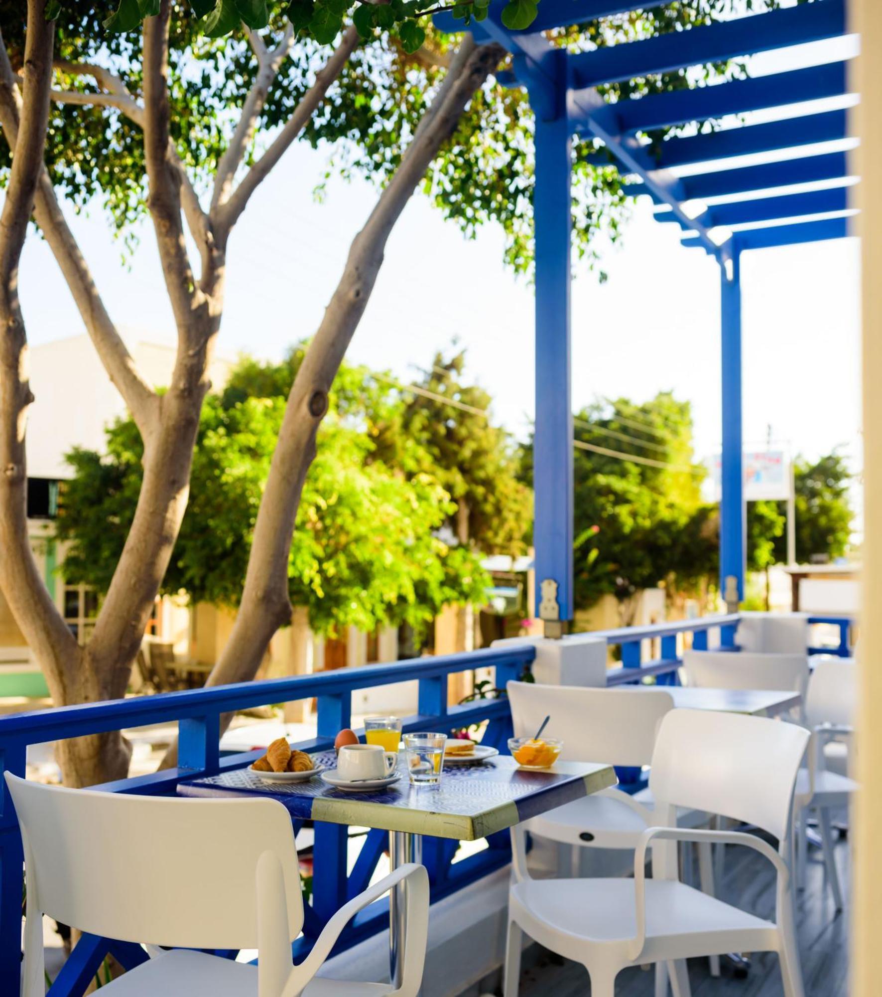 Karidis Hotel Камарі Екстер'єр фото