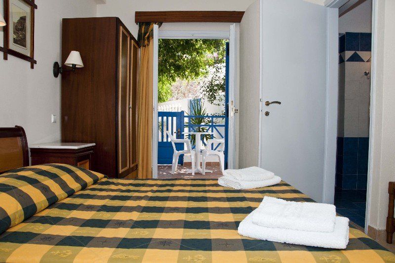 Karidis Hotel Камарі Екстер'єр фото